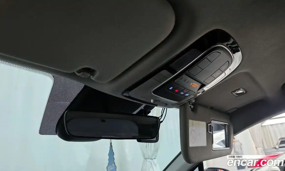 Hyundai Santa Fe 2022 1.6 Автомат в Москве № 126354, фото 4