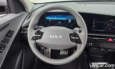 Kia Niro 2023 1.6 Автомат в Москве № 128373, миниатюра 8