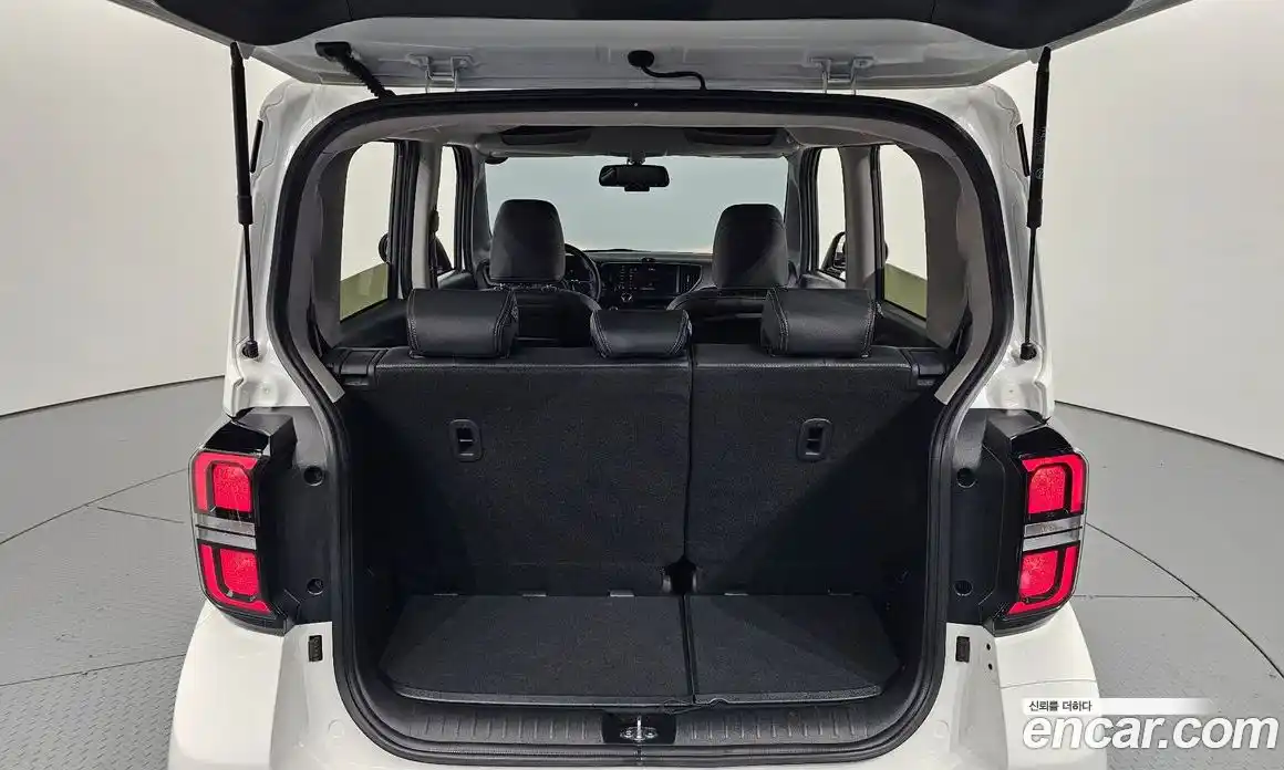 Kia Ray 2023 1.0 Автомат в Москве № 130335, фото 4