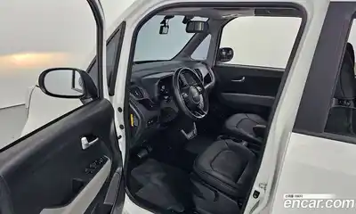 Kia Ray 2023 1.0 Автомат в Москве № 130335, миниатюра 5