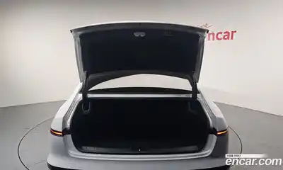 Hyundai Grandeur 2023 2.5 Автомат в Москве № 130762, миниатюра 12