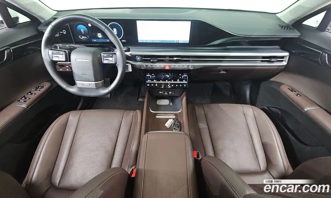 Hyundai Grandeur 2023 2.5 Автомат в Москве № 130762, фото 3