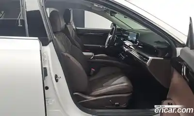 Hyundai Grandeur 2023 2.5 Автомат в Москве № 130762, миниатюра 5