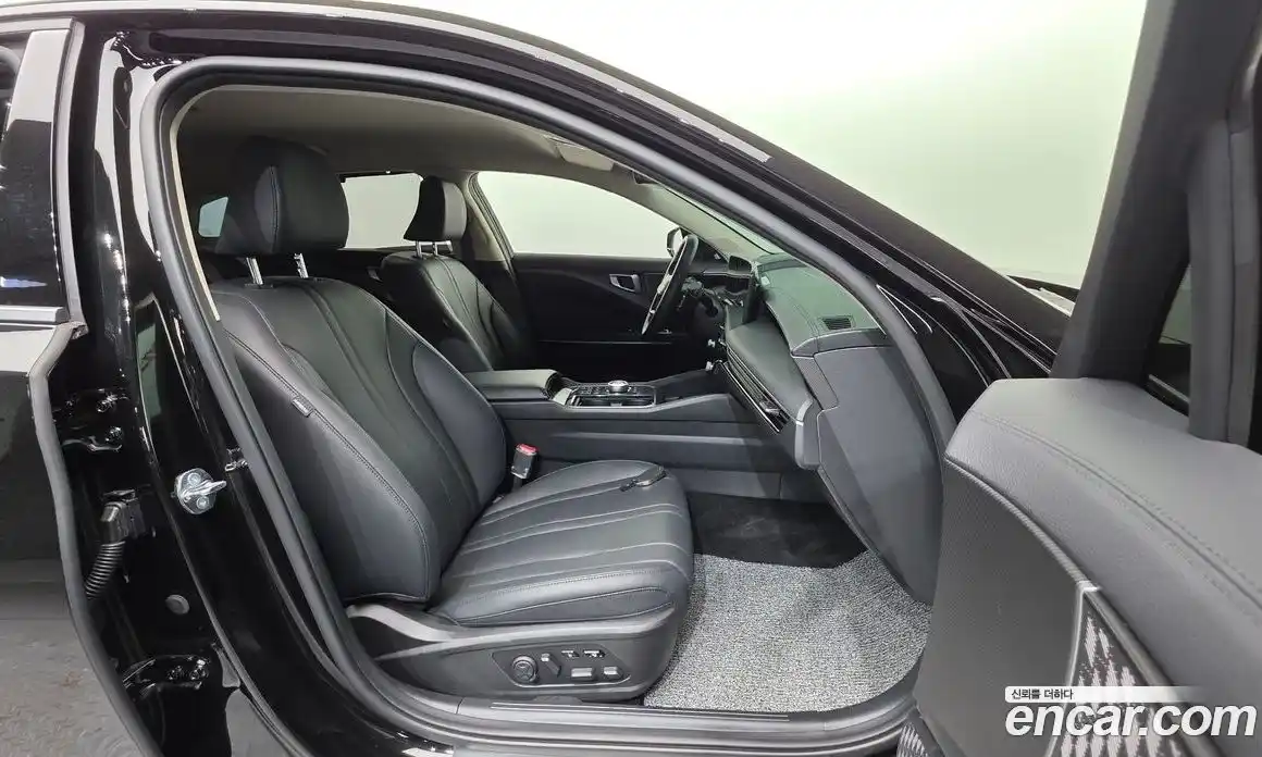 Kia K8 2025 3.5 Автомат в Москве № 131458, фото 2