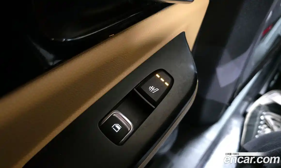 Kia Canival 2023 2.2 Автомат в Москве № 132857, фото 19