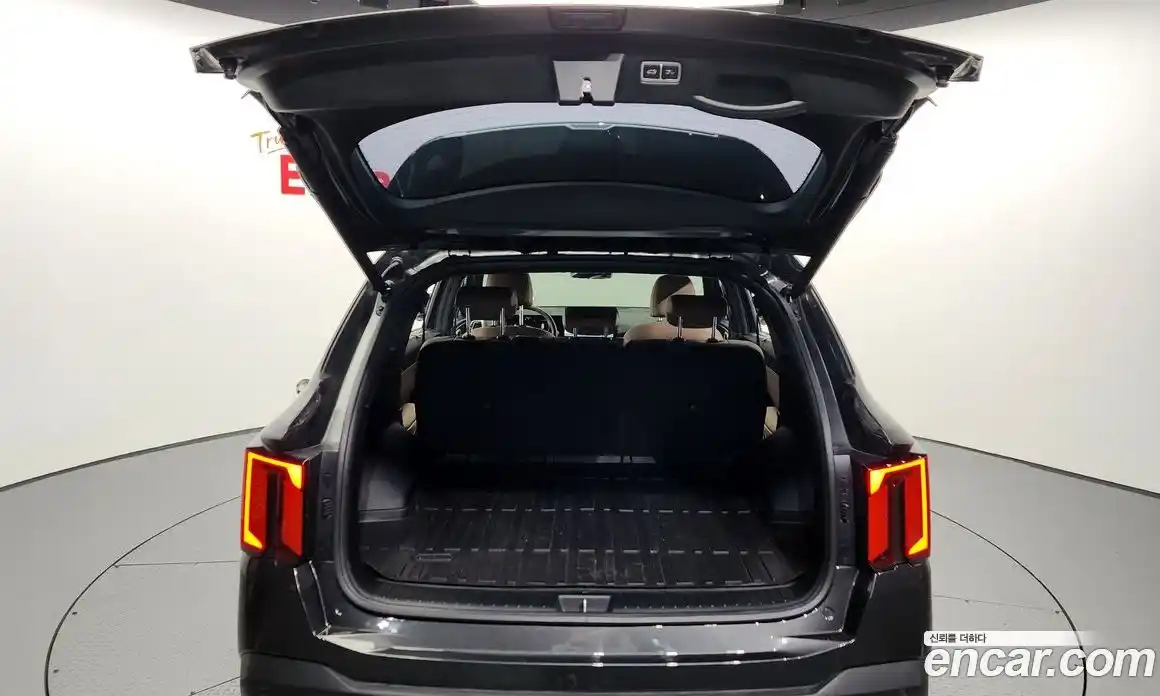 Kia Sorento 2024 1.6 Автомат в Москве № 133734, фото 8