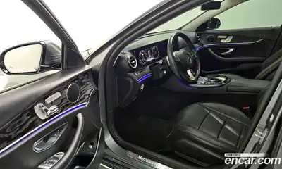 Mercedes-Benz E-Class 2017 2.0 Автомат в Москве № 138938, миниатюра 9