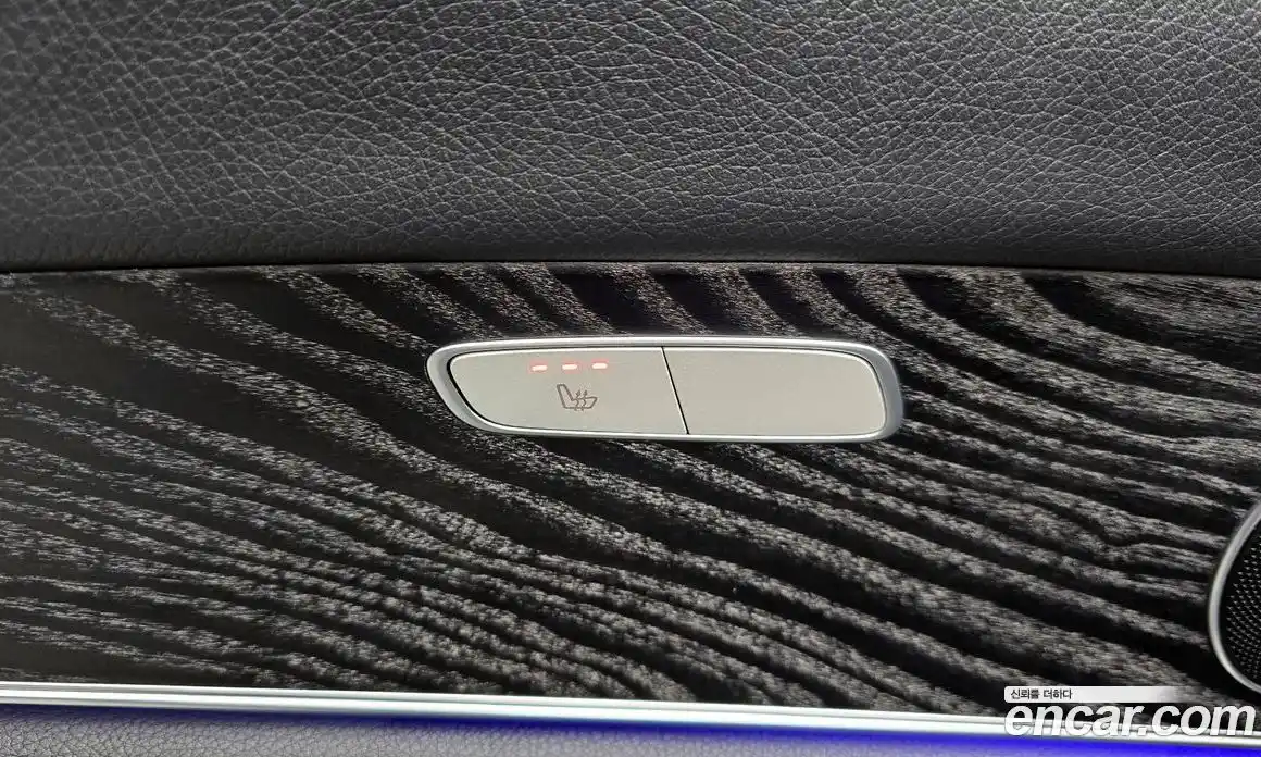 Mercedes-Benz E-Class 2017 2.0 Автомат в Москве № 138938, фото 10