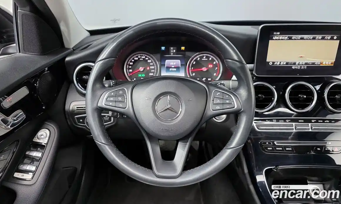 Mercedes-Benz C-Class 2018 2.0 Автомат в Москве № 138958, фото 17