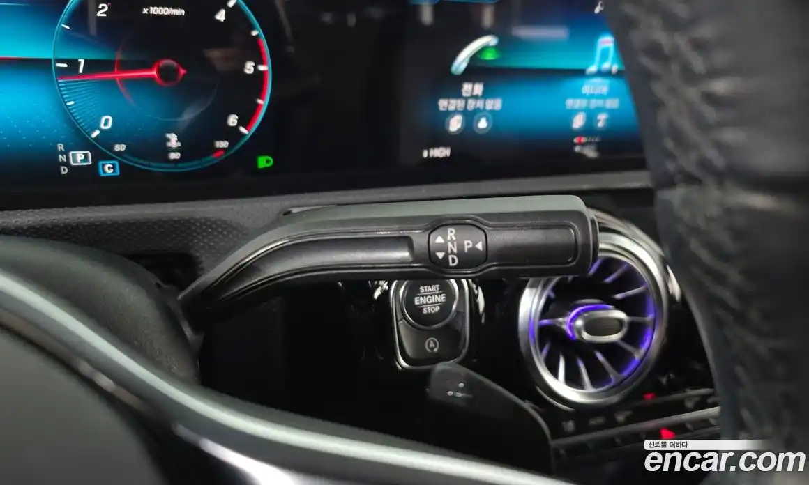 Mercedes-Benz A-Class 2021 1.9 Автомат в Москве № 139730, фото 13