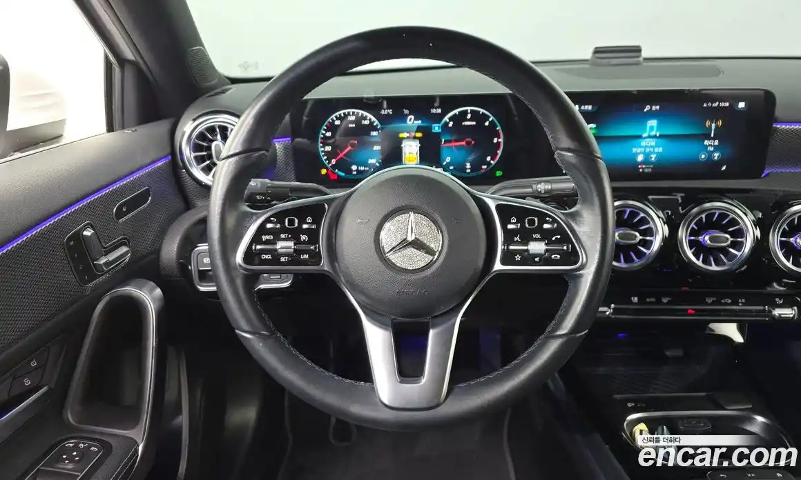 Mercedes-Benz A-Class 2021 1.9 Автомат в Москве № 139730, фото 19