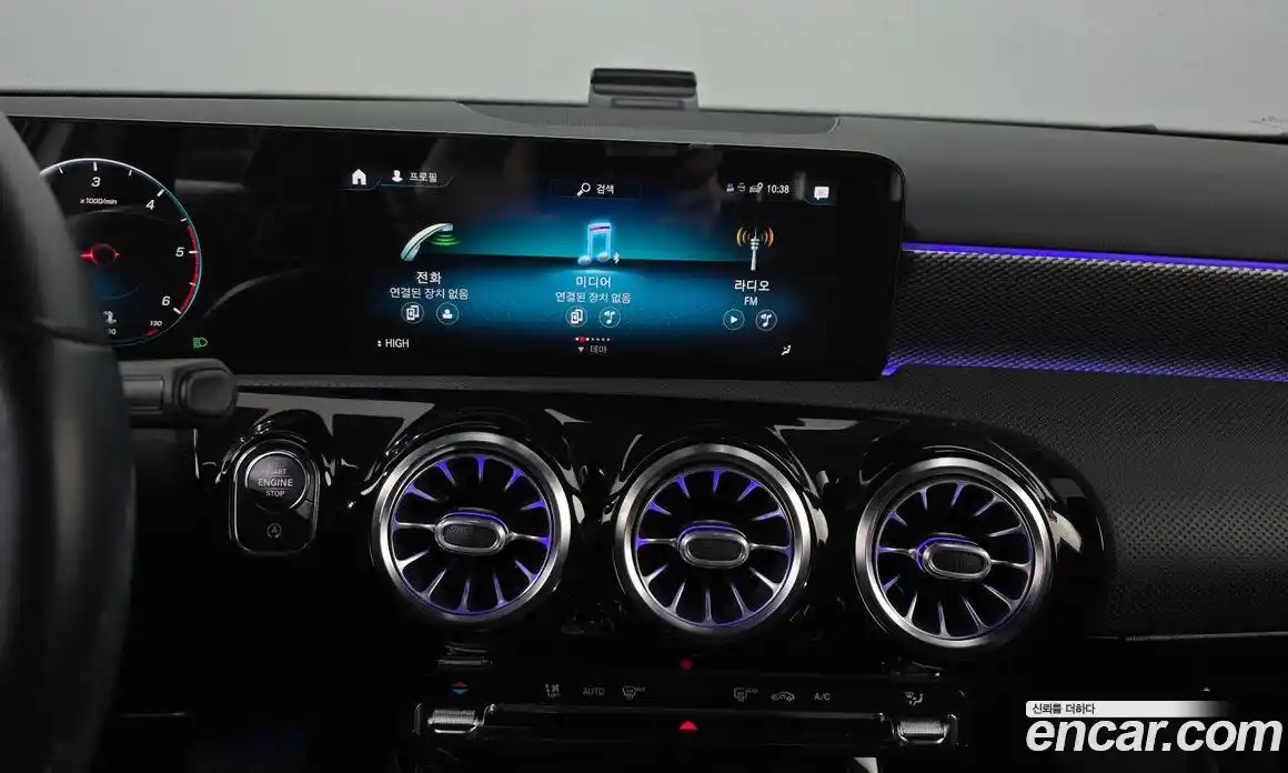 Mercedes-Benz A-Class 2021 1.9 Автомат в Москве № 139730, фото 8