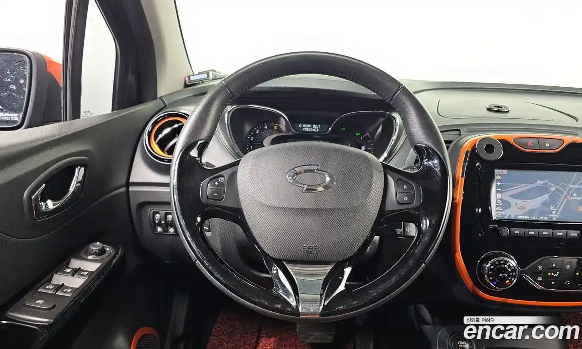 Renault QM3 2014 1.5 Автомат в Москве № 148486, фото 19