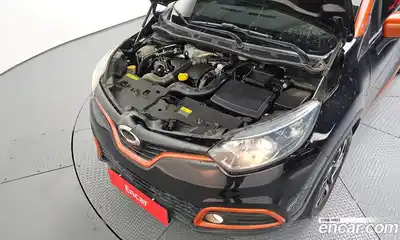 Renault QM3 2014 1.5 Автомат в Москве № 148486, миниатюра 6