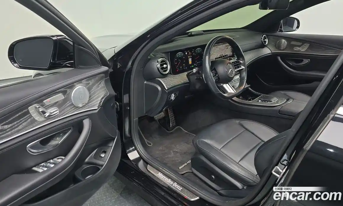 Mercedes-Benz E-Class 2021 2.0 Автомат в Москве № 150757, фото 14