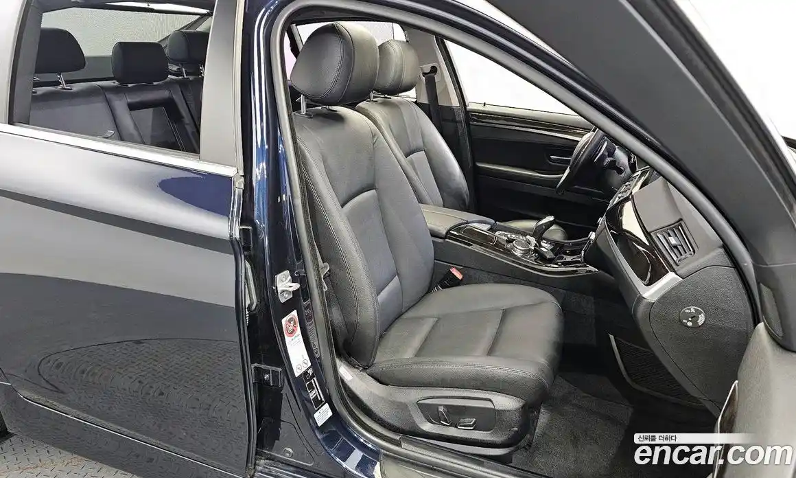 BMW 5-Series 2015 2.0 Автомат в Москве № 157309, фото 18