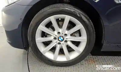 BMW 5-Series 2015 2.0 Автомат в Москве № 157309, миниатюра 3