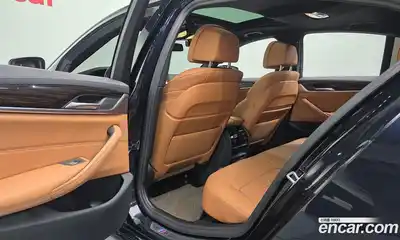 BMW 5-Series 2021 2.0 Автомат в Москве № 157633, миниатюра 8