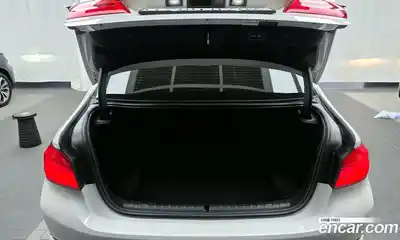 BMW 5-Series 2019 2.0 Автомат в Москве № 158089, миниатюра 2