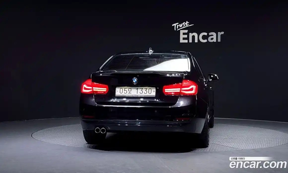 BMW 3-Series 2017 2.0 Автомат в Москве № 159022, фото 11