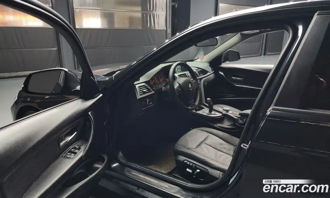 BMW 3-Series 2017 2.0 Автомат в Москве № 159022, фото 14