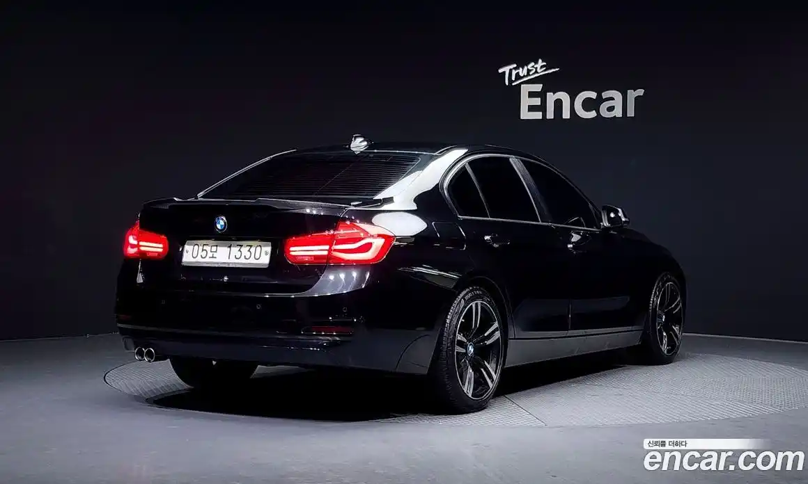 BMW 3-Series 2017 2.0 Автомат в Москве № 159022, фото 17