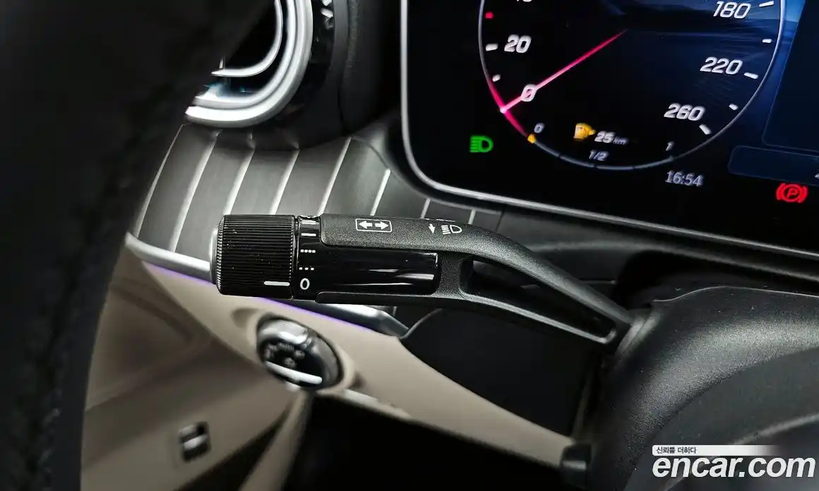 Mercedes-Benz C-Class 2025 2.0 Автомат в Москве № 160077, фото 18