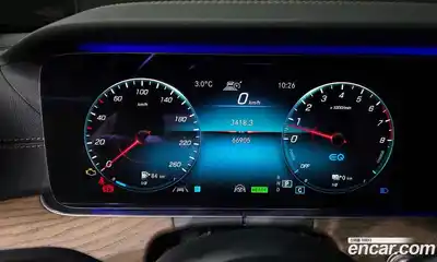 Mercedes-Benz E-Class 2021 2.0 Автомат в Москве № 160750, миниатюра 2