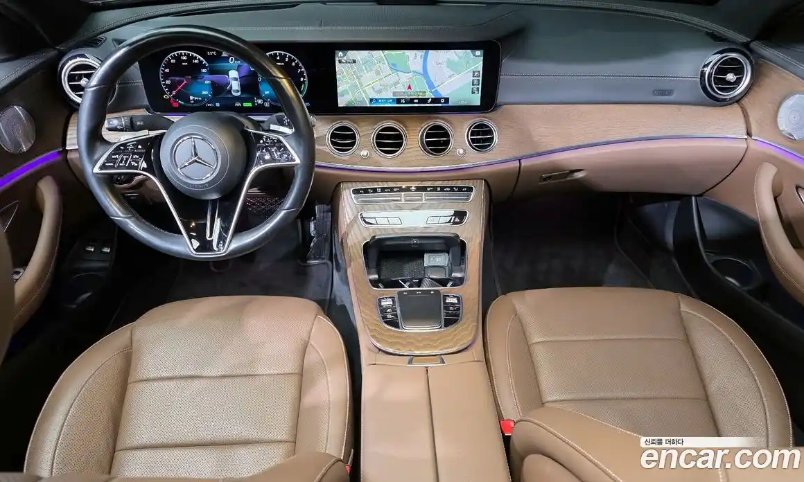 Mercedes-Benz E-Class 2021 2.0 Автомат в Москве № 160750, фото 5