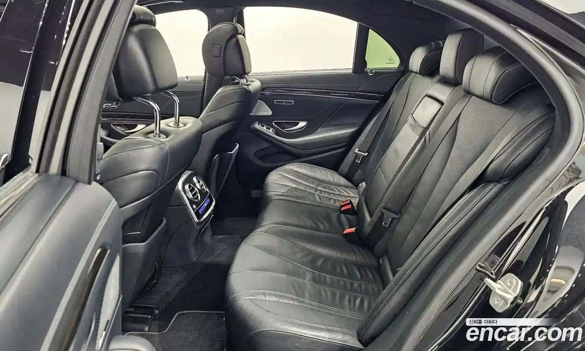 Mercedes-Benz S-Class 2016 3.0 Автомат в Москве № 161009, фото 16