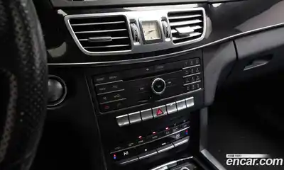 Mercedes-Benz E-Class, 2016