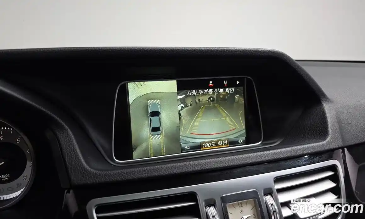 Mercedes-Benz E-Class 2016 3.5 Автомат в Москве № 162085, фото 19