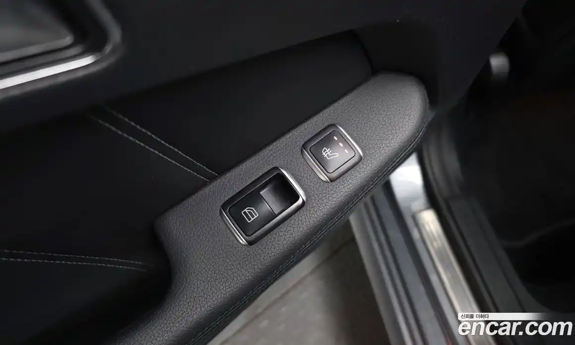 Mercedes-Benz E-Class 2016 3.5 Автомат в Москве № 162085, фото 10