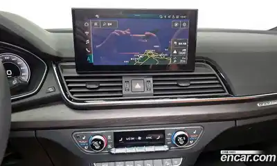 Audi Q5 2023 2.0 Автомат в Москве № 162416, миниатюра 3