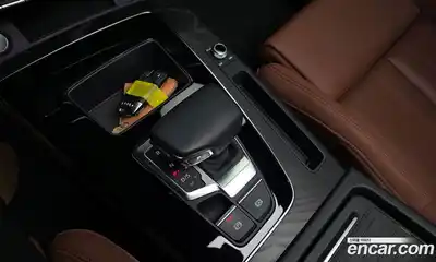 Audi Q5 2023 2.0 Автомат в Москве № 162416, миниатюра 4