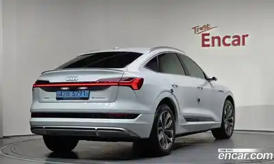 Audi e-tron 2022 0.2 Автомат в Москве № 163079, миниатюра 5