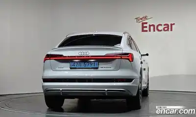 Audi e-tron 2022 0.2 Автомат в Москве № 163079, миниатюра 6