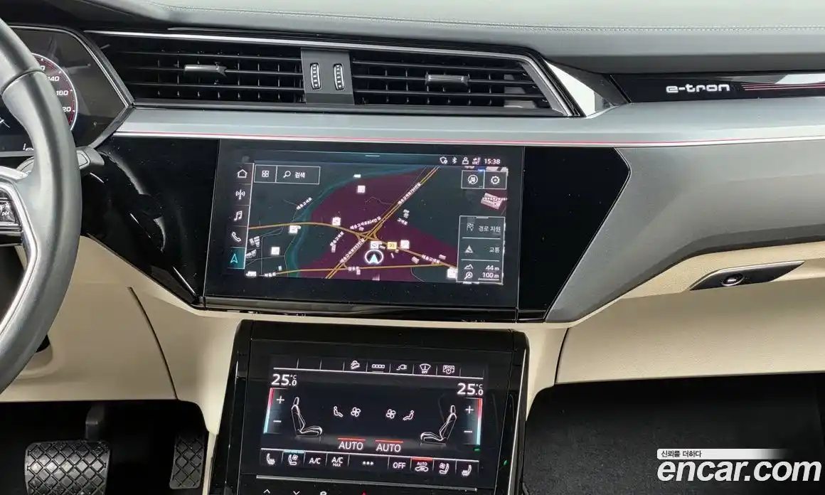 Audi e-tron 2022 0.2 Автомат в Москве № 163079, фото 10