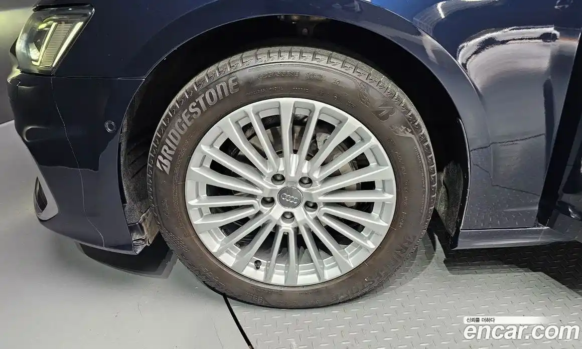 Audi A6 2020 2.0 Автомат в Москве № 163443, фото 12