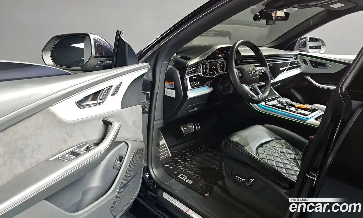 Audi Q8 2021 3.0 Автомат в Москве № 163448, фото 14