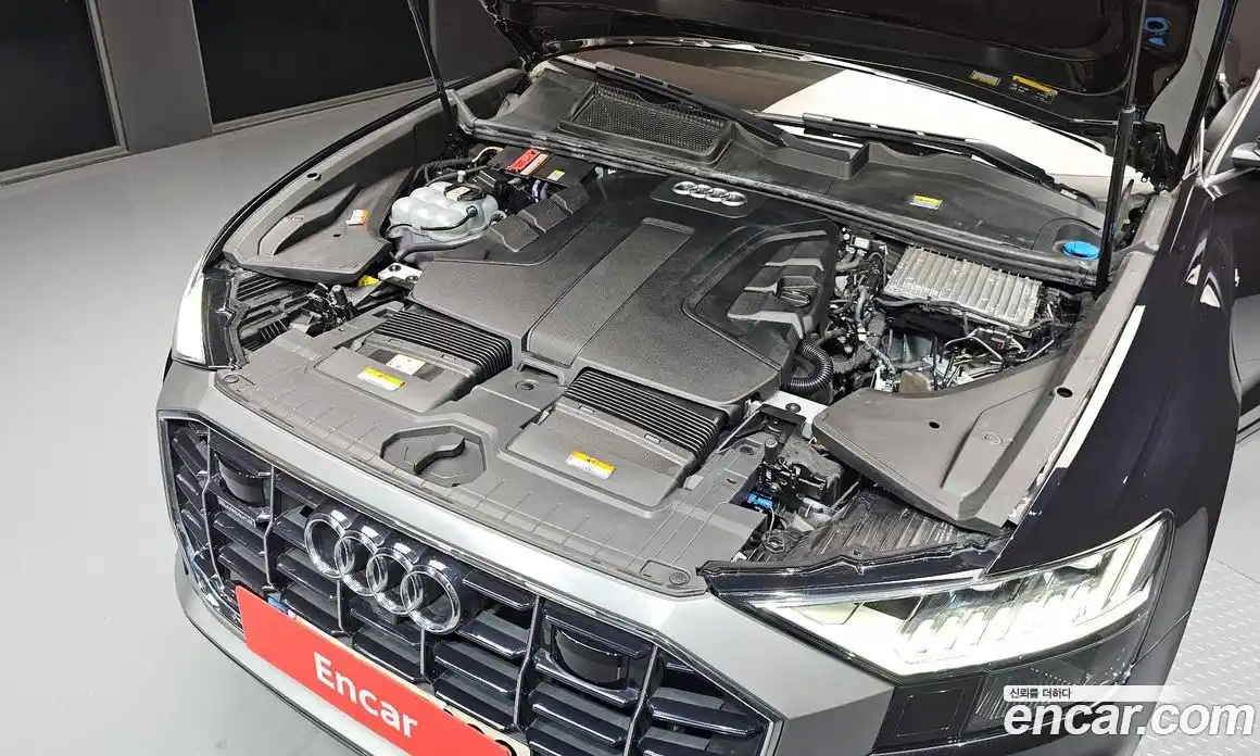 Audi Q8 2021 3.0 Автомат в Москве № 163448, фото 16