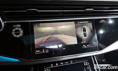 Audi Q8 2021 3.0 Автомат в Москве № 163448, миниатюра 5