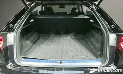 Audi Q8 2021 3.0 Автомат в Москве № 163448, миниатюра 8