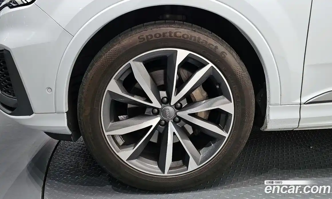 Audi Q7 2021 3.0 Автомат в Москве № 163715, фото 15