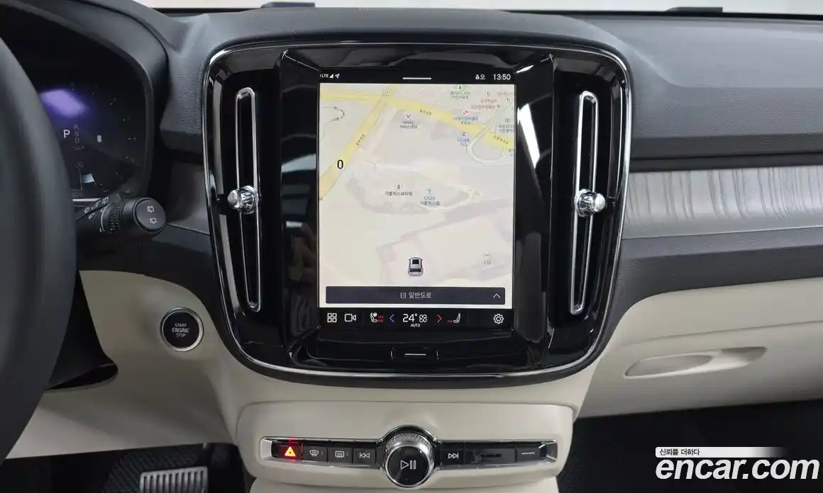 Volvo XC40 2025 2.0 Автомат в Москве № 164250, фото 20