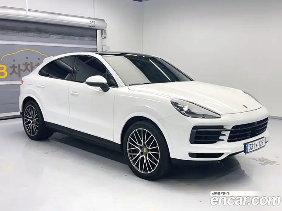 Porsche Cayenne 2023 3.0 Автомат в Москве № 165311, фото 12