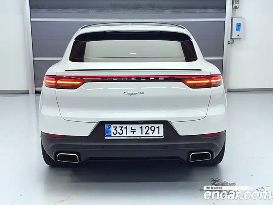 Porsche Cayenne 2023 3.0 Автомат в Москве № 165311, фото 13