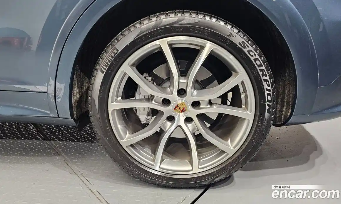 Porsche Cayenne 2019 3.0 Автомат в Москве № 165459, фото 19