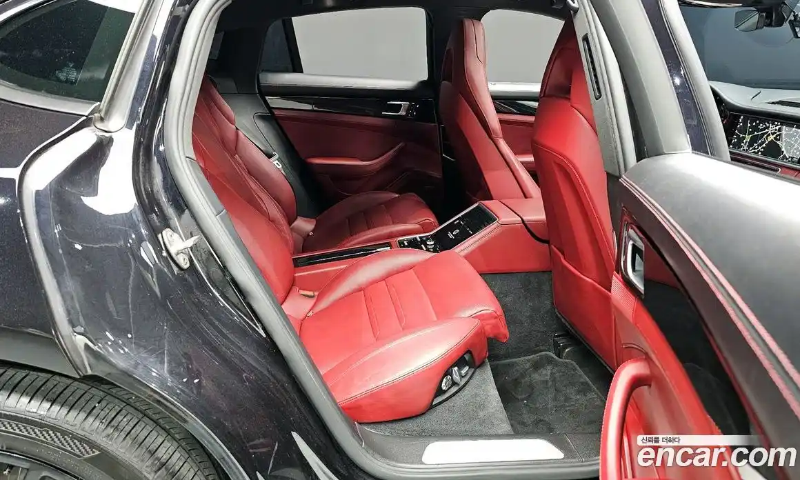 Porsche Panamera 2018 3.0 Автомат в Москве № 165683, фото 4