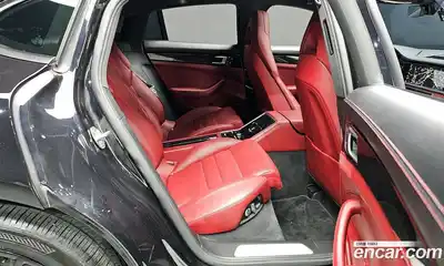 Porsche Panamera 2018 3.0 Автомат в Москве № 165683, миниатюра 4